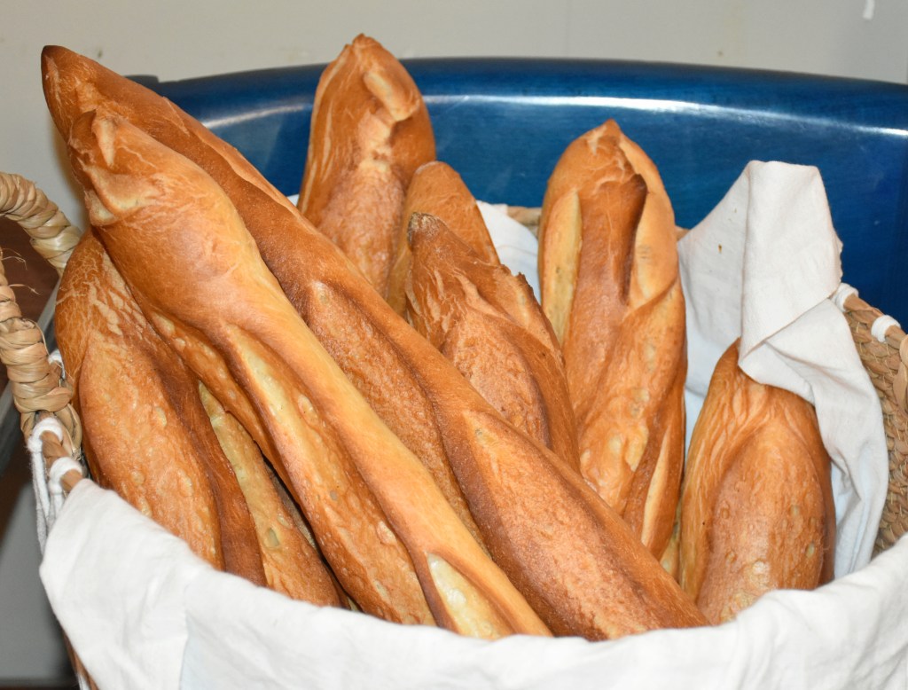 This image has an empty alt attribute; its file name is dsc_0800.jpg